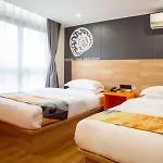 Shell Hotel Shanghai Baoshan Jinqiu Road Shanghai University Subway Station
